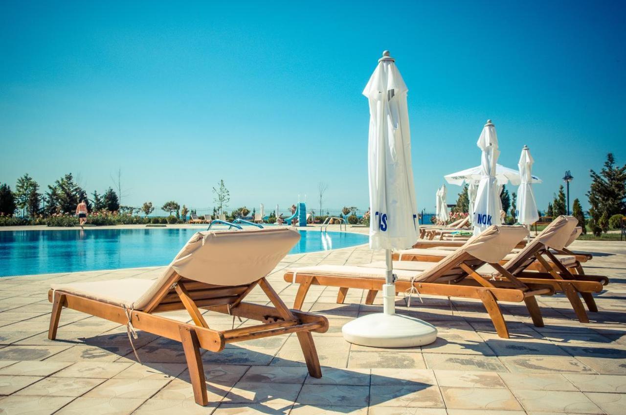 Prestige Fort Beach - Premium Apartments Sveti Vlas Exteriör bild
